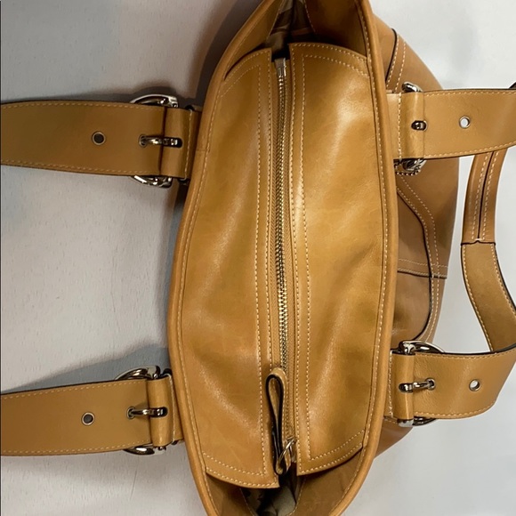 COACH Tan Leather 2-strap shoulder or hand bag - Picture 7 of 9
